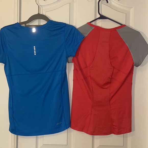 Nike dry fit tshirts womens small bundle of 2 - Picture 8 of 9